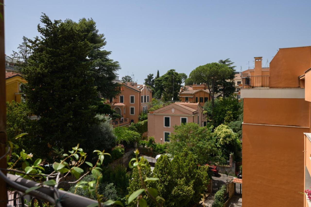 Rooftop Porretta Citta Giardino Check-in From 3 Pm To 10 Pm * Rom